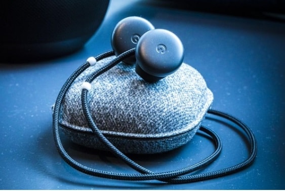 tai nghe không dây có thể sử dụng đến 5 tiếng